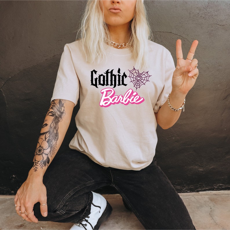Gothic Barbie Heart Graphic Halloween T-shirt